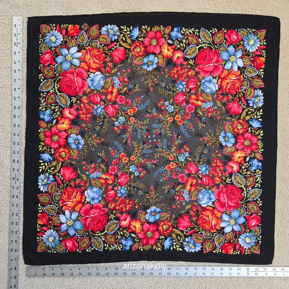 NWOT Pavlovo Posad Wool Square Scarf Vibrant Floral Design - Picture 2 of 14